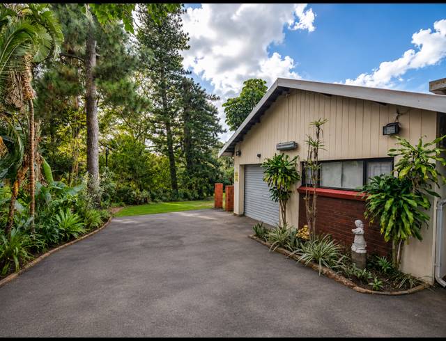 4 BEDROOM HOUSE FOR SALE IN DAWNCLIFFE
